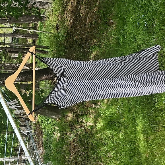 Striped high waisted dress - Picture 1 of 4